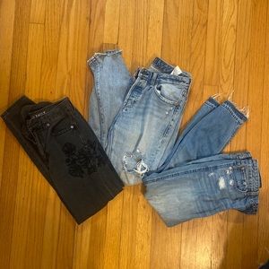 LOT of jeans. Abercrombie & Fitch. Size 26 2. American eagle